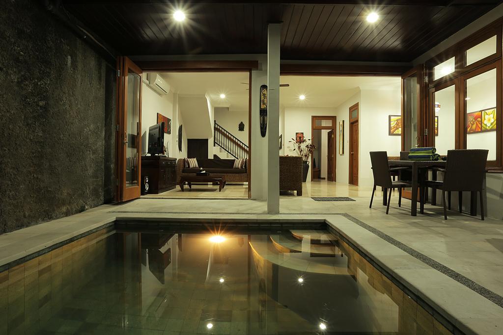 Bali Holiday Villas Kuta Kuta Lombok Rum bild